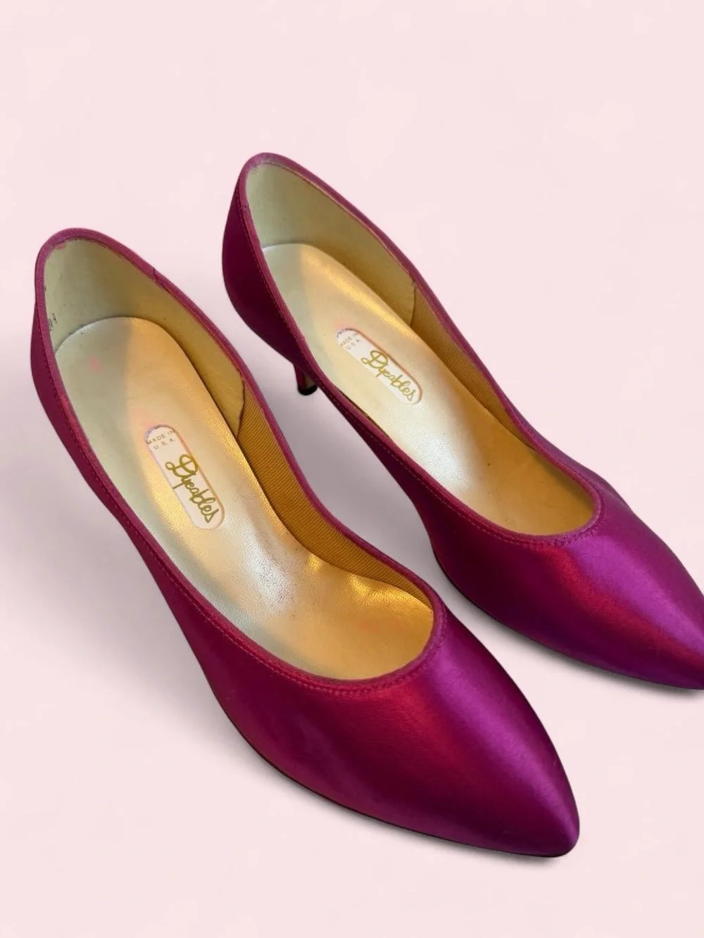 Vintage 80s Custom Dyeable Satin Pointed-Toe Pumps in Fuchsia